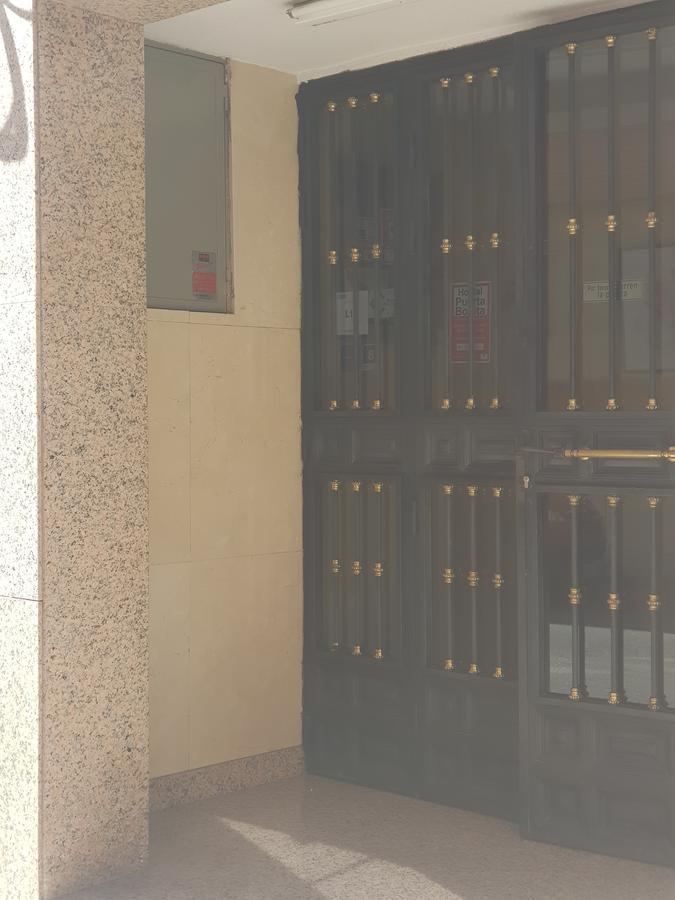 Hostal Puerta Bonita Vista Alegre Madrid Exterior photo